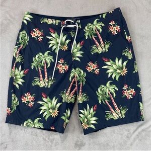 abocrombie and fitch fun lined bathing suit size 28 waist. Board short